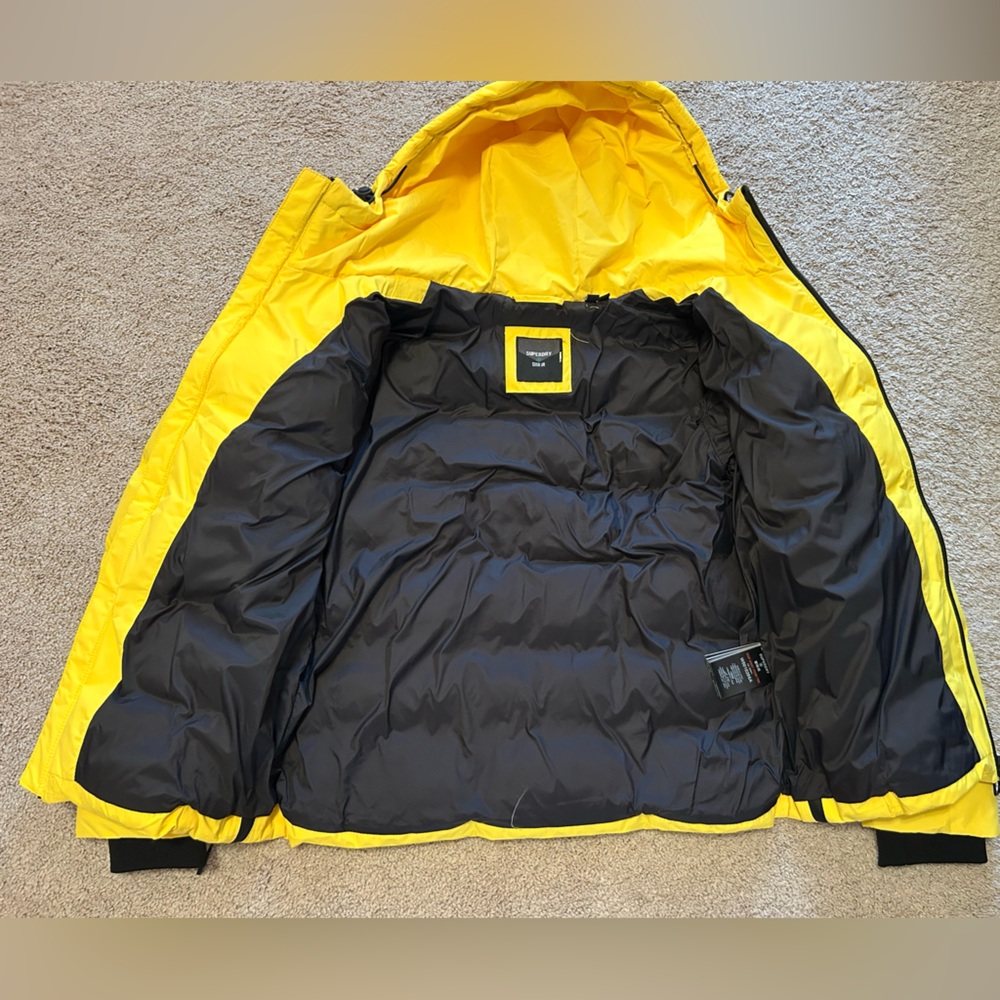 Superdry Spirits Sport Puffer Jacket (Brand new, size: 4) - Picture 3 of 4